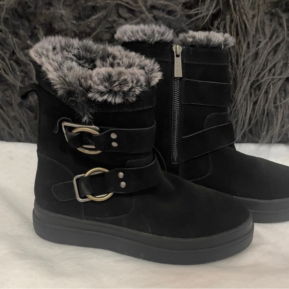 NWT J Slides Black Winter Boots with Faux Fur - Picture 4 of 7